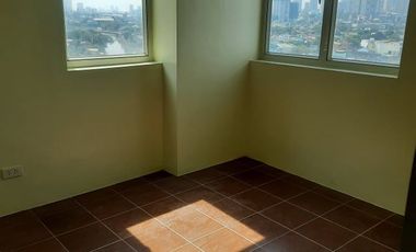 Resort type  condo in Pasig 2 bedroom 48 sqm 5% down payment fast move in 0% interest Upto 15% discount near BGC. taguig,market2, sm megamall,ortigas