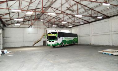 PR18541 Bodega en arriendo en el sector La Esmeralda