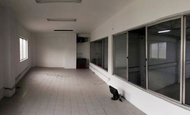 PR18541 Bodega en arriendo en el sector La Esmeralda