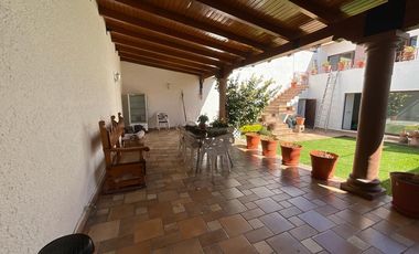 CASA EN VENRTA EN LA COLONIA CHAPULTEPEC A UNOS PASOS DE AV. LAZARO CARDENAS