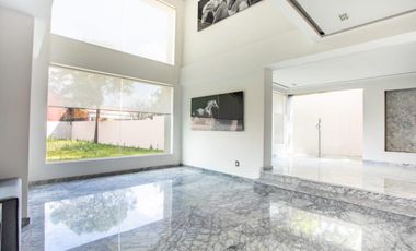 Estrene La Mejor Residencia de San Jerónimo/pisos de Marmol y Madera Importados/Mejor precio por M2 de la Zona.