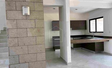 CASA DE TRES RECAMARAS EN CANCÚN ZONA SUR