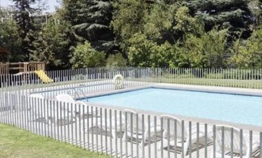 CON JARDÍN EN PRIMER PISO, VALLE DEL MONASTERIO