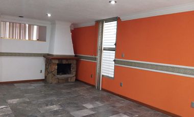 CASA EN VENTA LOMAS DE SANTA MARIA