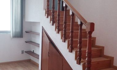 CASA EN VENTA LOMAS DE SANTA MARIA