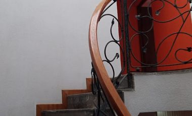 CASA EN VENTA LOMAS DE SANTA MARIA