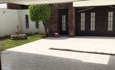 CASA EN VENTA LOMAS DE SANTA MARIA