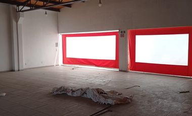 LOCAL COMERCIAL DE 300M2 EN PLANTA ALTA EN LOMAS DE BALVANERA
