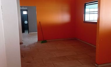LOCAL COMERCIAL DE 300M2 EN PLANTA ALTA EN LOMAS DE BALVANERA
