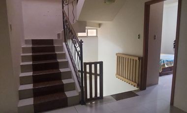 CASA DE VENTA EN LAS CRUCITAS, AV. ALEJANDRO CASTRO BENITEZ, PROVIDENCIA, MACHALA