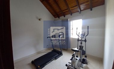 SE VENDE CASA TIPO QUINTA EN CAÑAVERAL