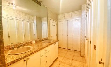 OPORTUNIDAD VENTA DE MUY AMPLIO DEPARTAMENTO EN URDESA CENTRAL