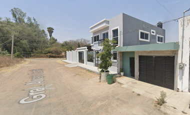 VENDO CASA EN JUANACATLAN JALISCO GENERAL ALVARO CORTES POR REMATE BANCARIO
