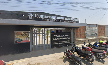 VENDO CASA EN JUANACATLAN JALISCO GENERAL ALVARO CORTES POR REMATE BANCARIO