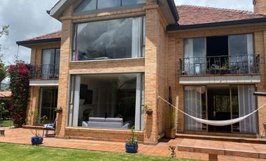 CASA EN VENTA CAJICA