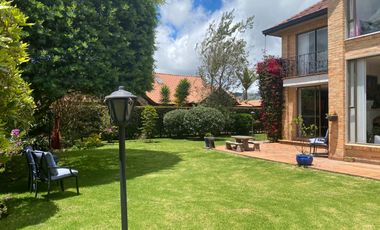 CASA EN VENTA CAJICA