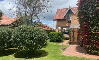 CASA EN VENTA CAJICA