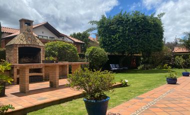 CASA EN VENTA CAJICA