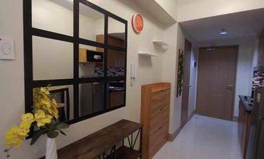 For Rent: Fully-furnished 1 Bedroom with Balcony at Shore 3 Residences MOA Complex Pasay