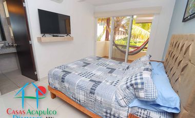 Casa con roof garden y jacuzzi