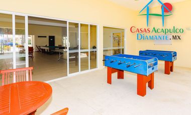 Casa con roof garden y jacuzzi