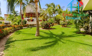 Casa con roof garden y jacuzzi