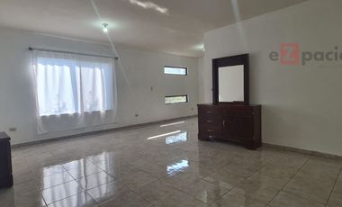 Casa en Renta en Mitras Poniente Sector Cedral, García, Nuevo León