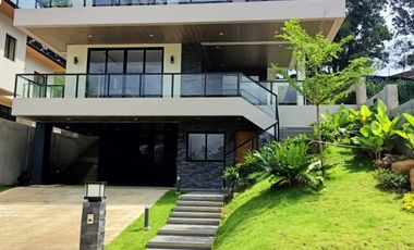 NEWLY-BUILD 375 SQM. MULTI-LEVEL UPHILL HOUSE & LOT WITH MOUNTAIN VIEW + 4-CARPARK SPACE GARAGE AT SUN VALLEY ESTATES - ANTIPOLO CITY NEAR MARCOS HIGHWAY
