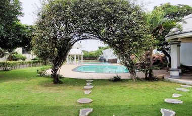 Dijual Hotel (185 Kamar) di Surabaya Dekat Pelabuhan Tanjung Perak
