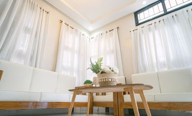𝙎𝙥𝙖𝙘𝙞𝙤𝙪𝙨 3-𝘽𝙚𝙙𝙧𝙤𝙤𝙢 𝙃𝙤𝙢𝙚 𝙤𝙣 𝘼𝙞𝙧𝙗𝙣𝙗 and up for Sale in Davao City