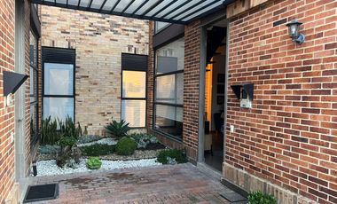 VENTA CASA EN CHIA VEREDA TIQUIZA SECTOR CHATO PARRILLA