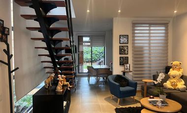 VENTA CASA EN CHIA VEREDA TIQUIZA SECTOR CHATO PARRILLA