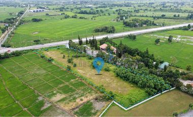 Large Lot in San Kamphaeng for Rent Land size 7.5 rai