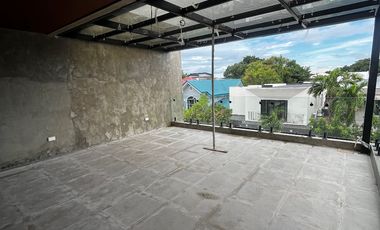 10 Pasananca South Green Park Merville Paranaque