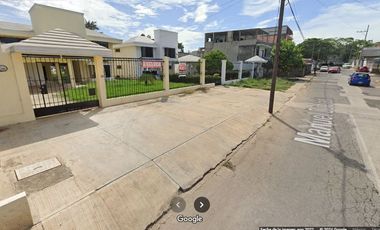 CASA EN VENTA CON JARDIN Y AMPLIOS ESPACIOS, COL. TAMULTE