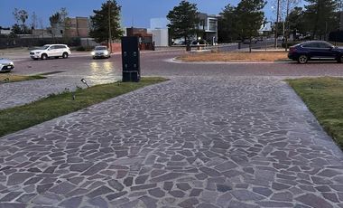 CASA EN RENTA AMUEBLADA EN VILLA HERMES