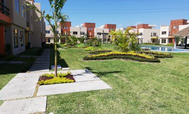 Casa en condominio con alberca en Emiliano Zapata Morelos
