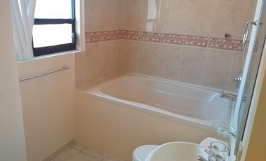 CASA EN VENTA EN VILLAS DE LA JOYA, ECATEPEC, ESTADO DE MÉXICO.