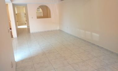 CASA EN VENTA EN VILLAS DE LA JOYA, ECATEPEC, ESTADO DE MÉXICO.