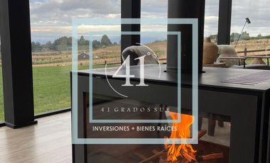 CASA LLANQUIHUE - FRUTILLAR   PRIVILEGIADA  VISTA A  VOLCANES EN VENTA
