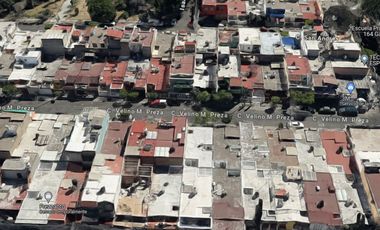 Oportunidad de Remate Bancario en Calle Velino M .Preza, Colonia San Andrés, Municipio Guadalajara, Estado de Jalisco- Casa Adjudicada