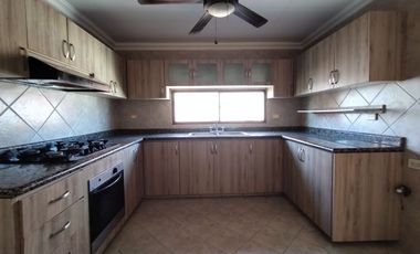 Apartamento en arriendo en Alto Prado.