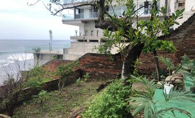 Terreno 1.485 m2 en venta, frente a playa Murciélago cerca a Mall del Pacífico, Manta