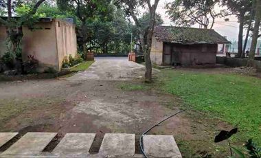 Dijual Rumah Model Kolonial Belanda Tidak Tembus Peluru Ada Warung Tanah Luas Kuningan Jawa Barat