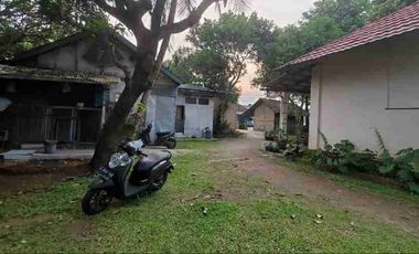 Dijual Rumah Model Kolonial Belanda Tidak Tembus Peluru Ada Warung Tanah Luas Kuningan Jawa Barat