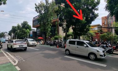 TANAH at Jl SENOPATI RAYA 2 ARAH, SCBD (DEPAN ASTHA MALL)