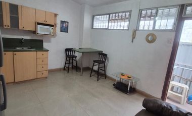 Suite Amoblada en Alquiler en Lomas de Urdesa, 1 Habitación, 1 Baño, Norte de Guayaquil