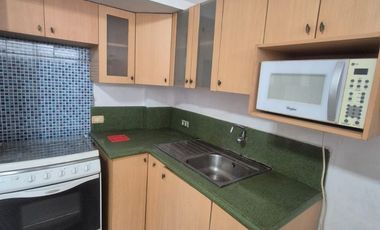 Suite Amoblada en Alquiler en Lomas de Urdesa, 1 Habitación, 1 Baño, Norte de Guayaquil