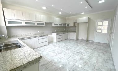 Venta de Casa en Kennedy Norte, Guayaquil