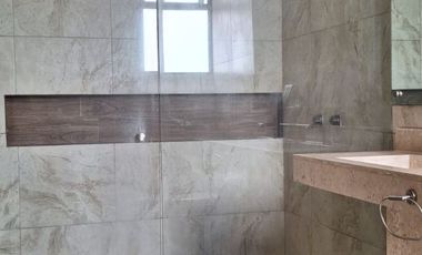 RENTA EN LOMAS DEL MOLINO II, BAÑO COMPLETO EN CADA RECAMARA, SALA DE TV, CUARTO DE SERVICIO Y MAS